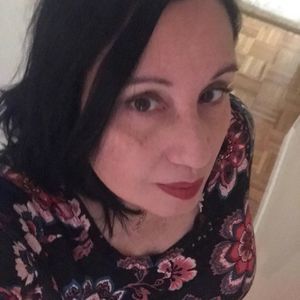 Meet your Posher, Lydia